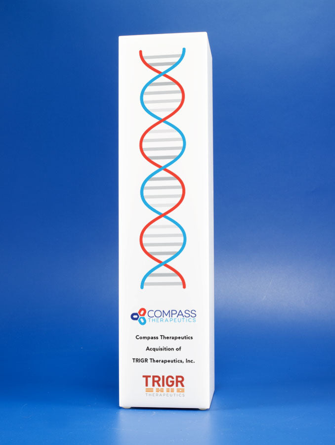 White Crystal Pillar Deal Toy