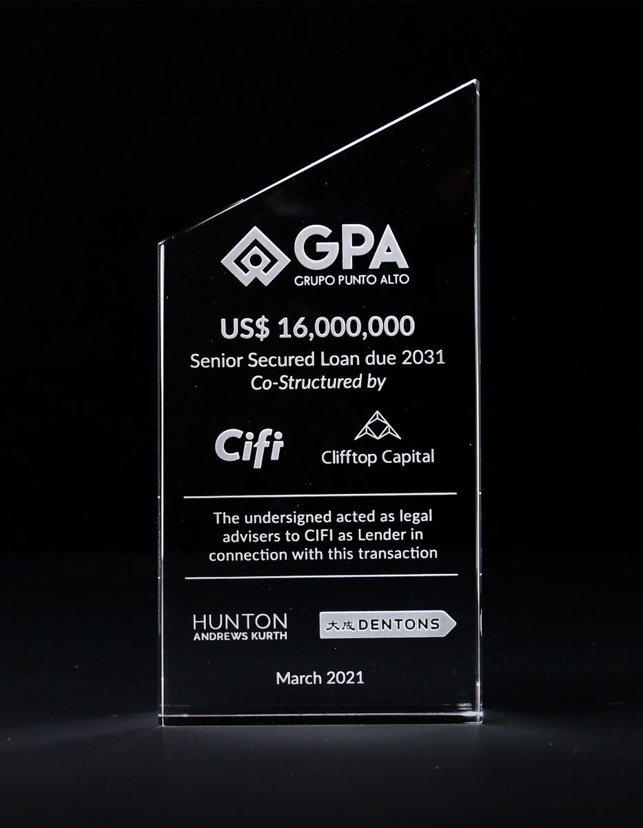 Crystal Manhattan Award - Deal Toy
